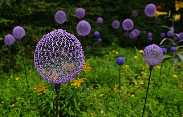 Diy Garden Art To Bring Magic Your One Earth Botanical - How To Make Wire Garden Sculptures